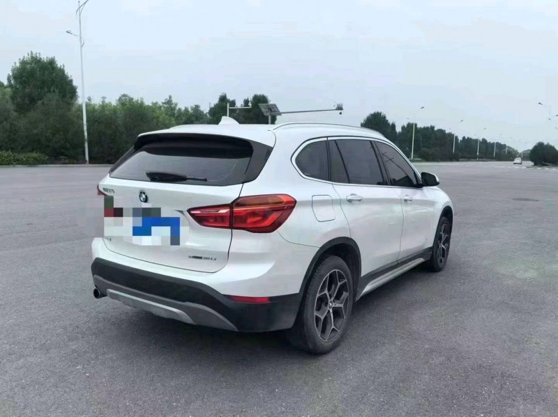 保定19年宝马X13