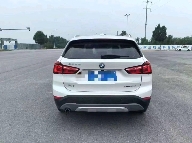 保定19年宝马X16