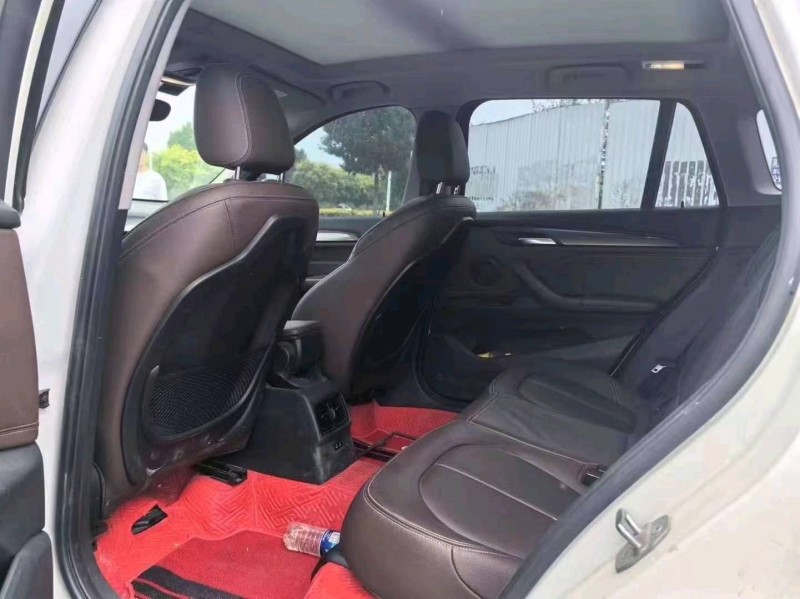 保定19年宝马X17