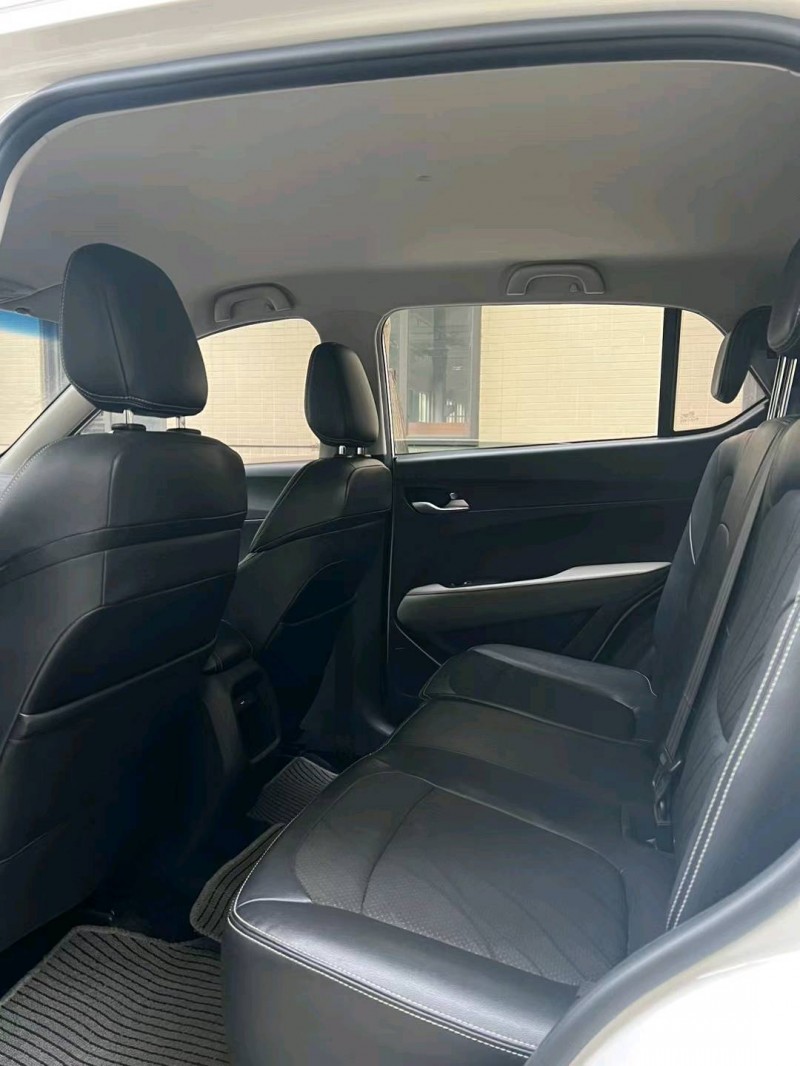 佛山18年寶駿5109