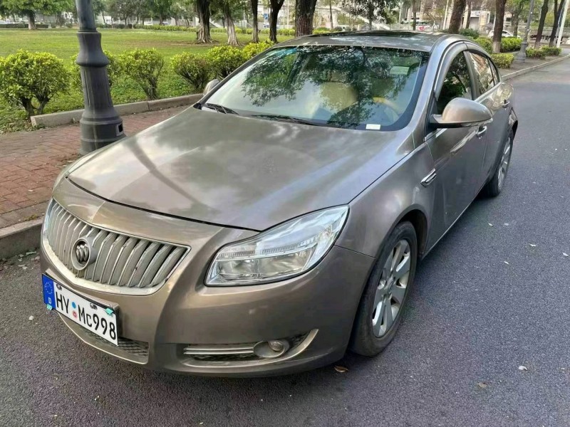 东莞11年别克君威2