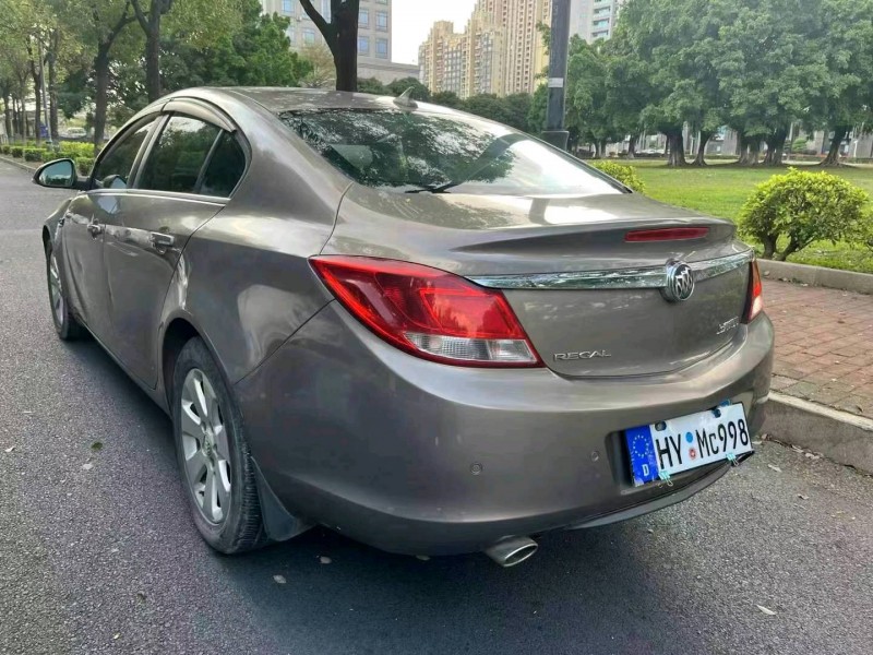 东莞11年别克君威4