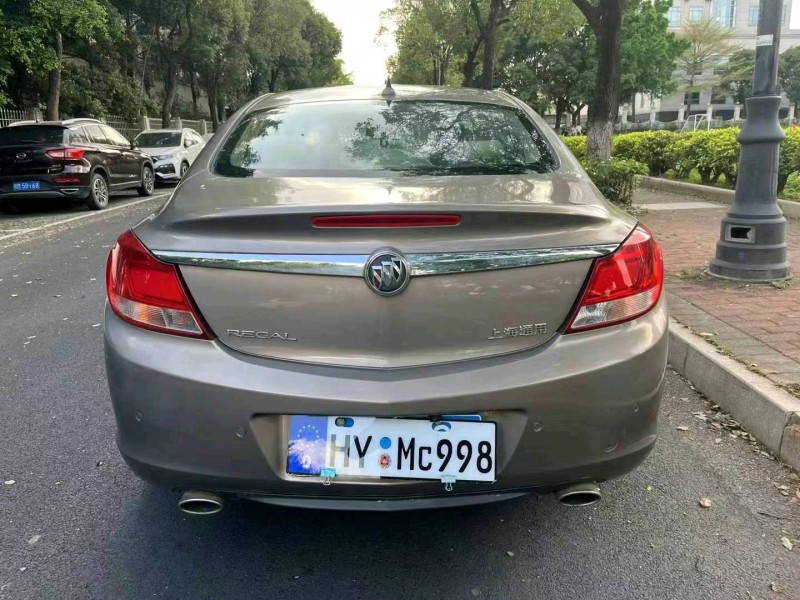 东莞11年别克君威9