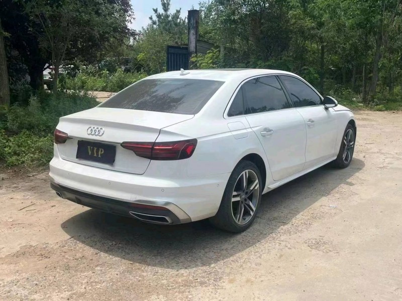 烟台21年奥迪A4L4
