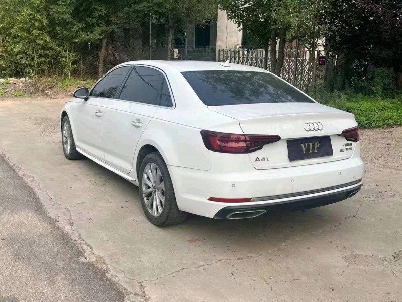 潍坊19年奥迪A4L7