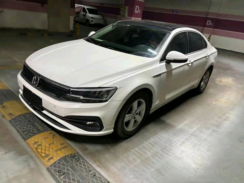 烟台21年大众凌渡7