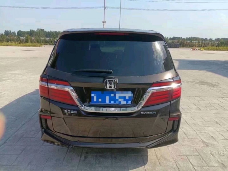 临沂18年本田艾力绅5