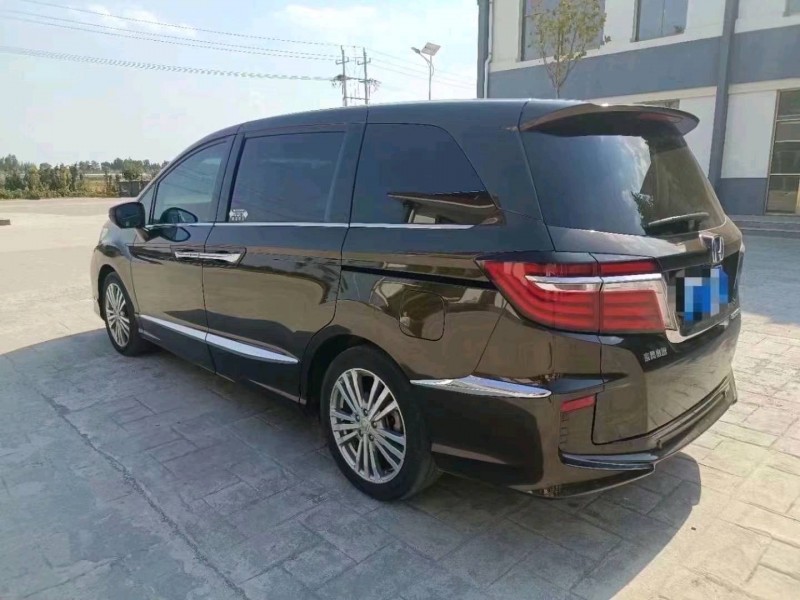 临沂18年本田艾力绅6