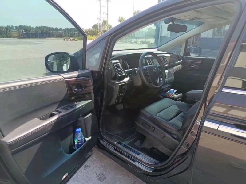 临沂18年本田艾力绅9