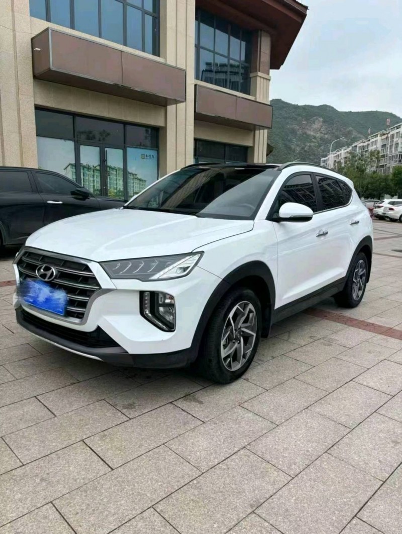 保定20年现代途胜2