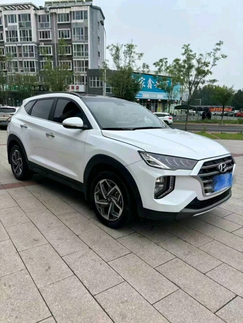 保定20年现代途胜3