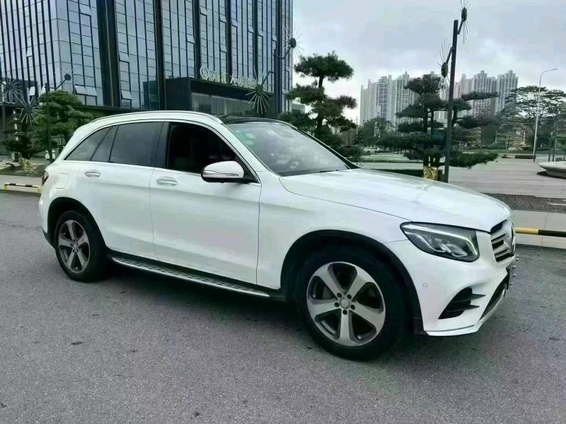 佛山17年奔驰GLC2