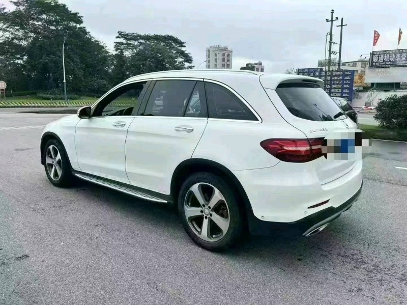 佛山17年奔驰GLC7
