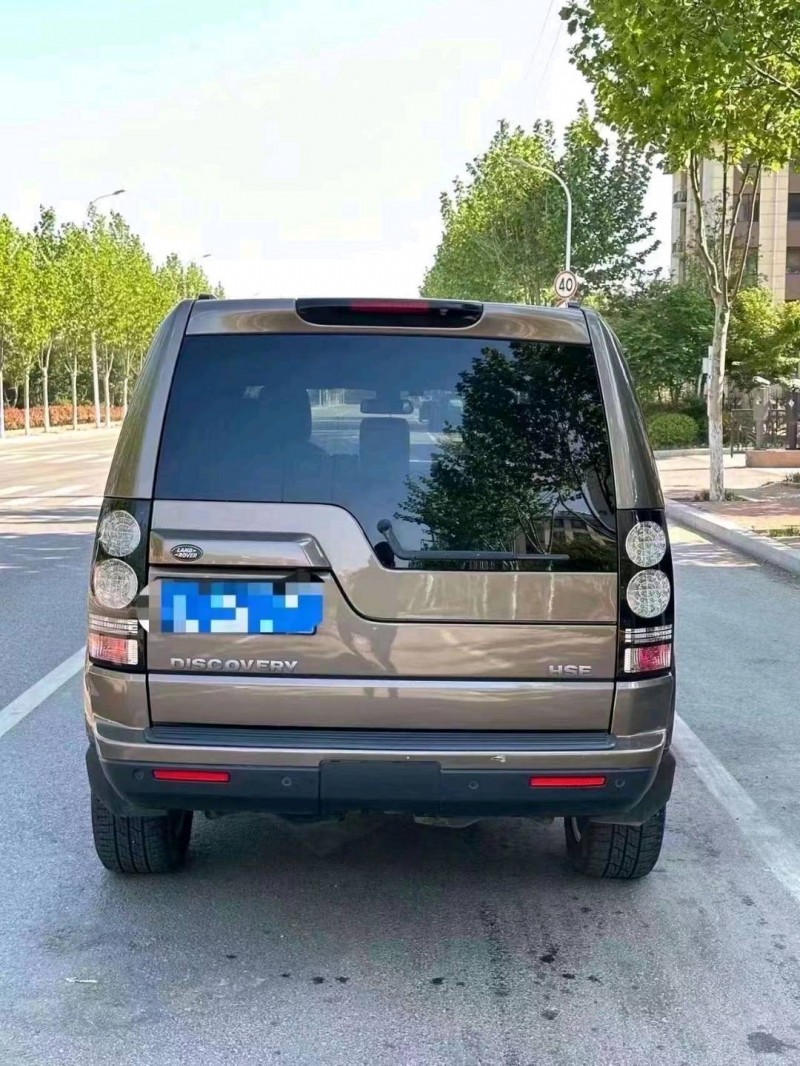 青岛14年路虎发现4