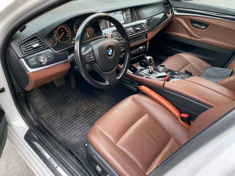 济南17年宝马5系3