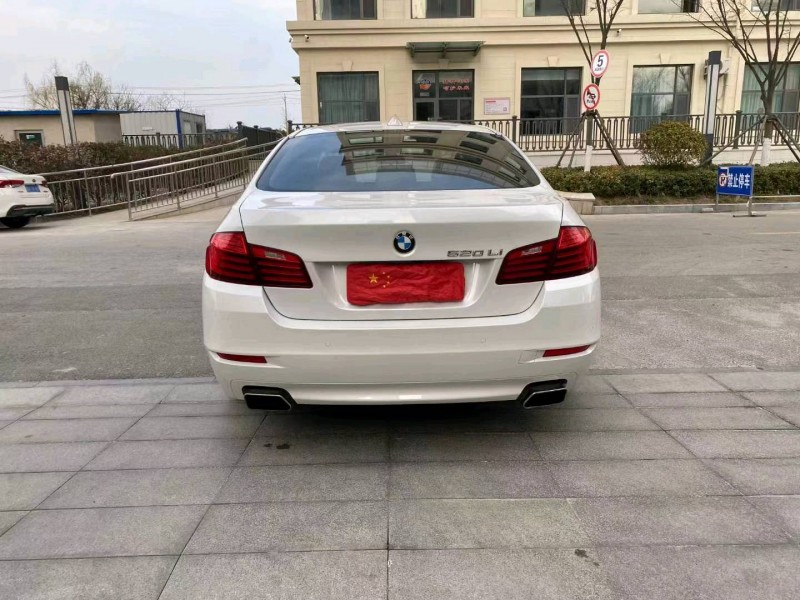 济南17年宝马5系8