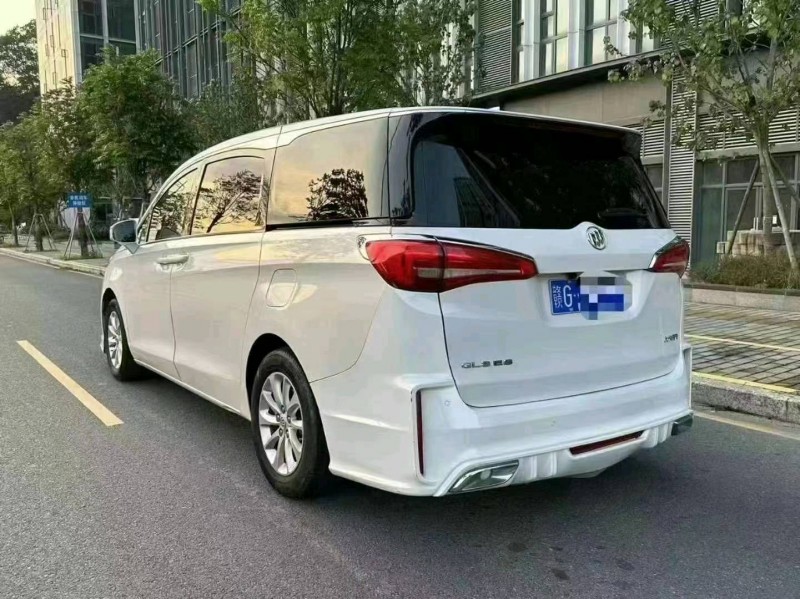 中山20年别克GL88