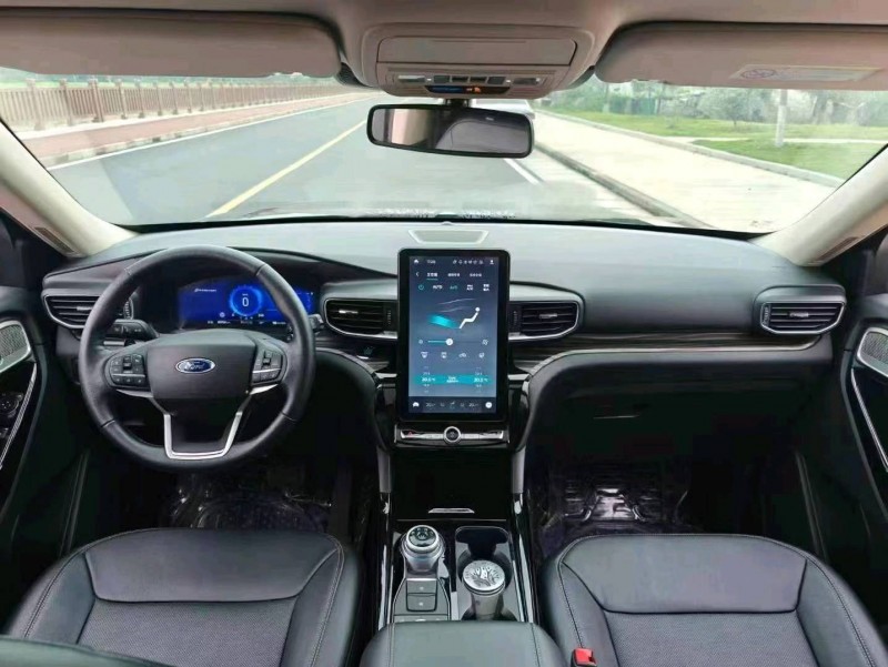 东莞21年福特探险者5