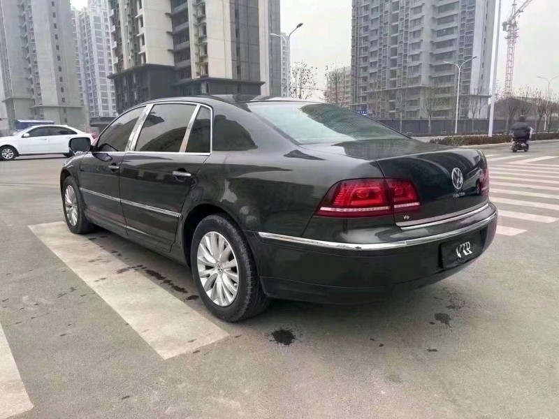 济宁13年大众辉腾8