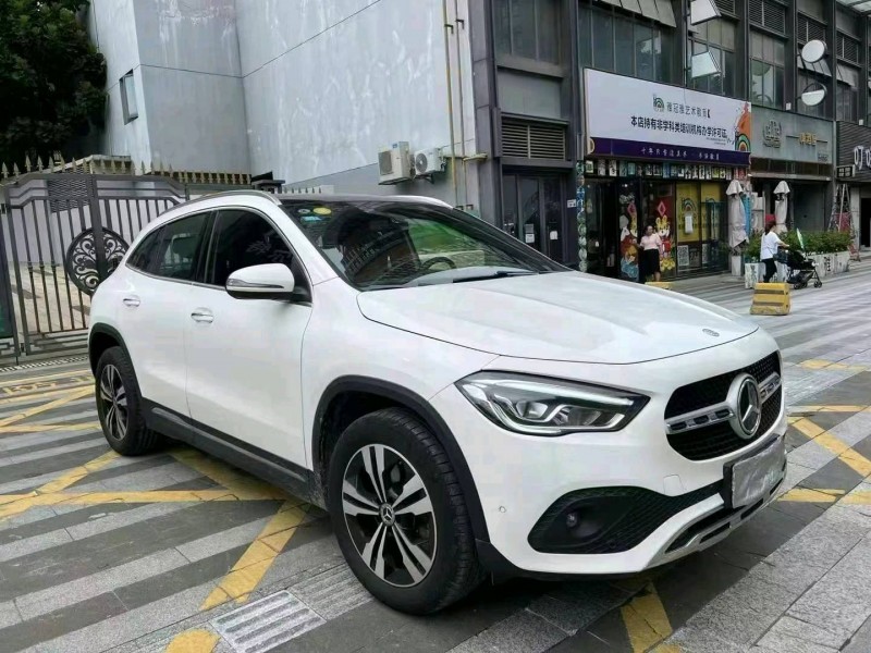 江门20年奔驰GLA2