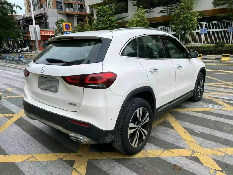 江门20年奔驰GLA5
