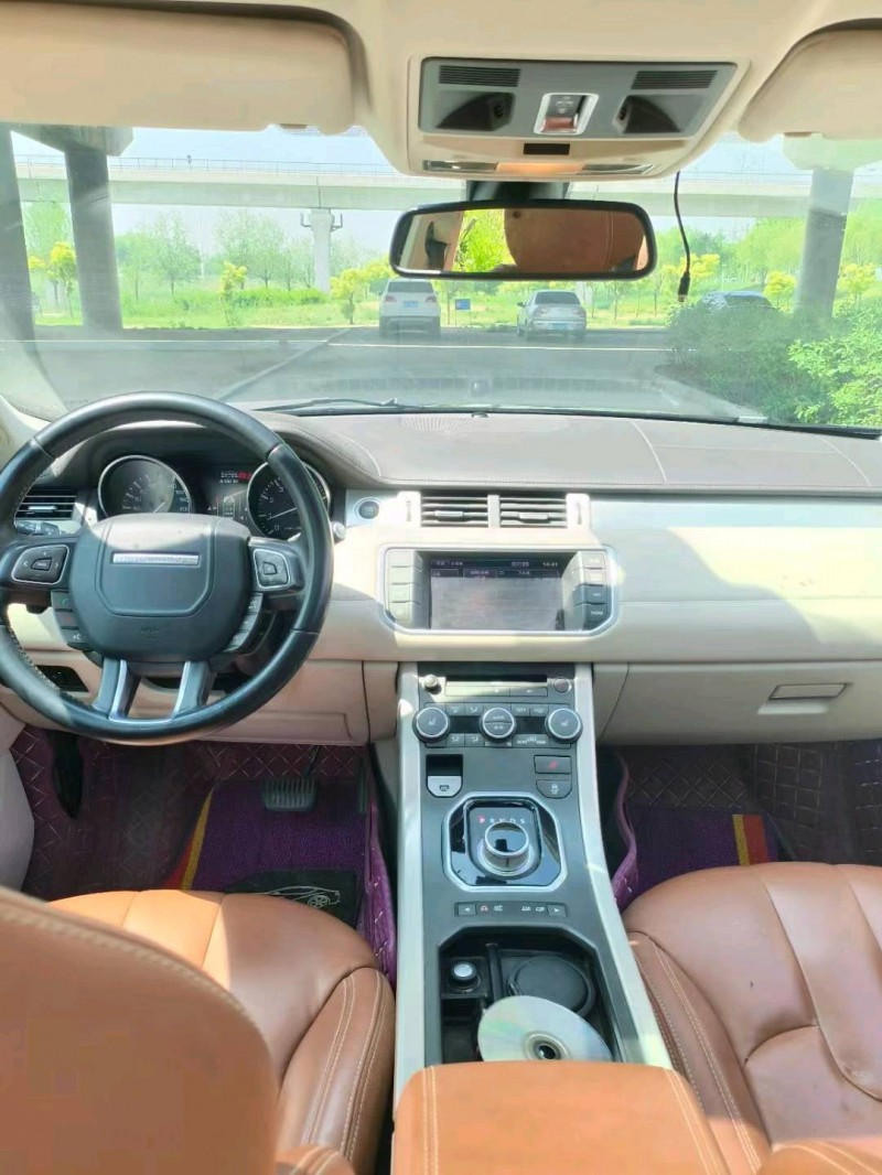 青岛14年路虎极光5