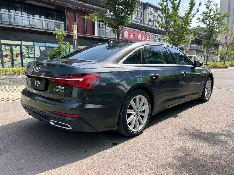 济宁20年奥迪A67