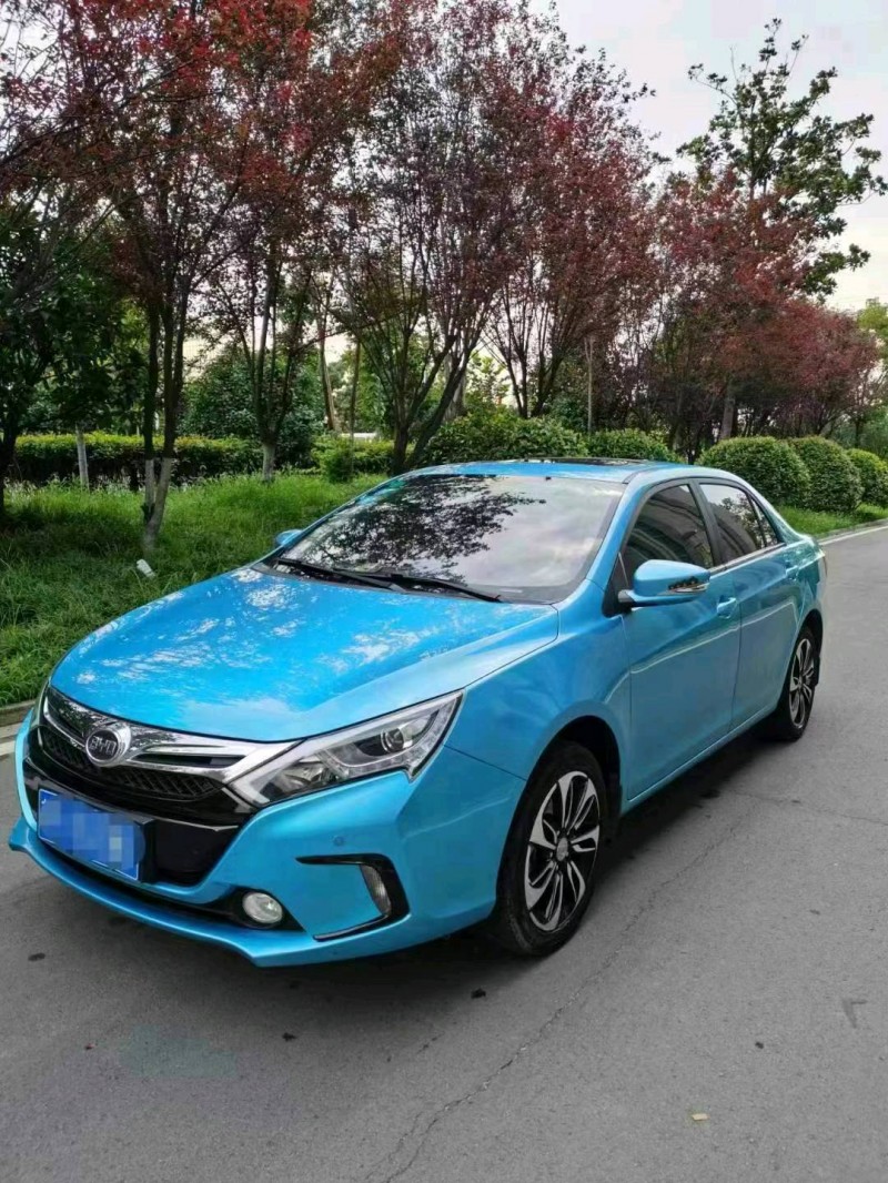 徐州17年比亚迪秦2