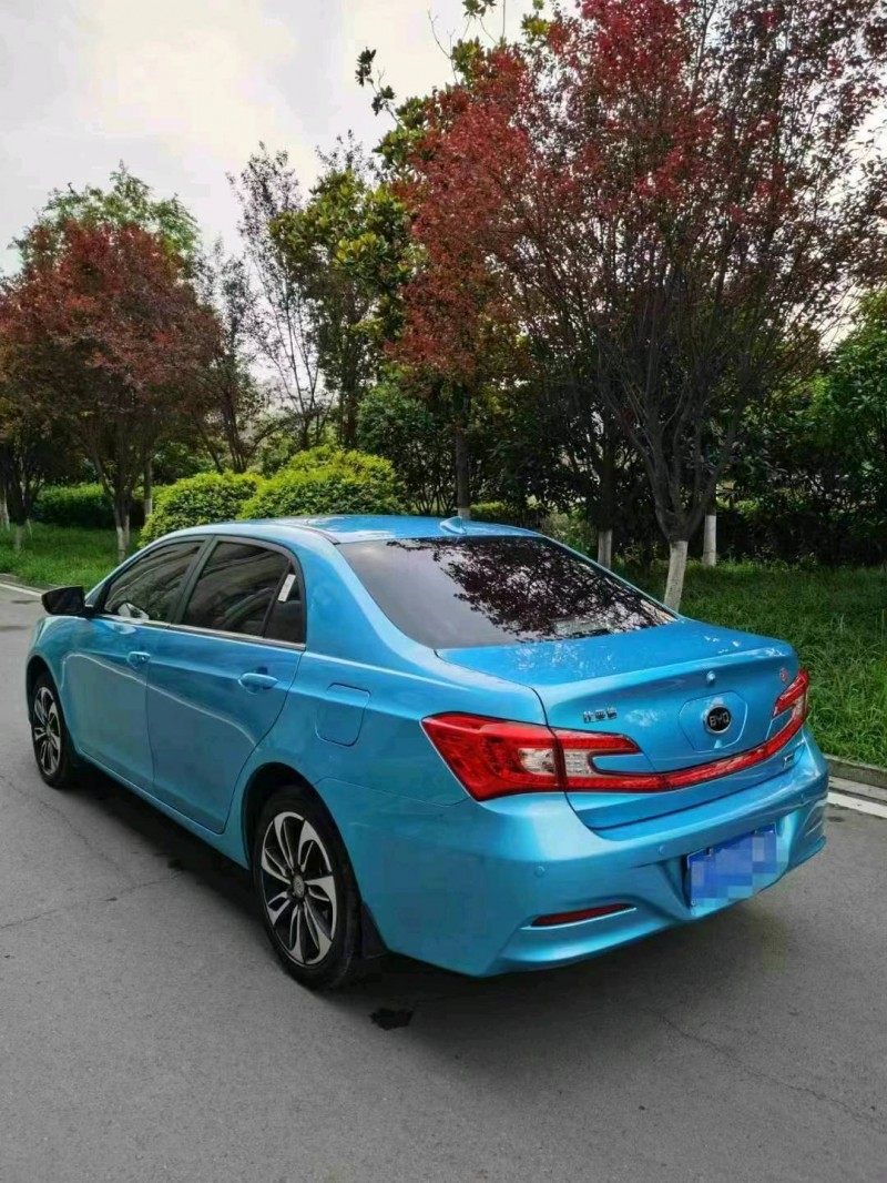 徐州17年比亚迪秦4