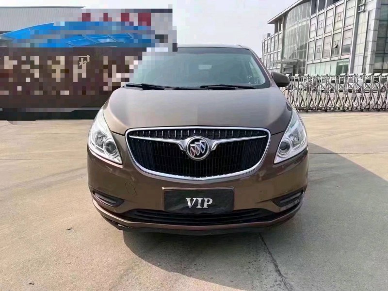 济宁19年别克GL81