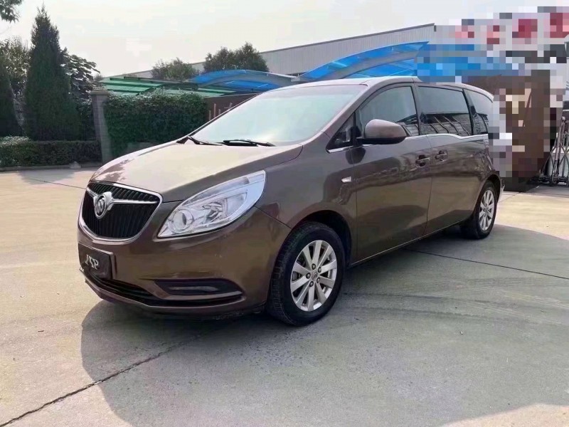 济宁19年别克GL82