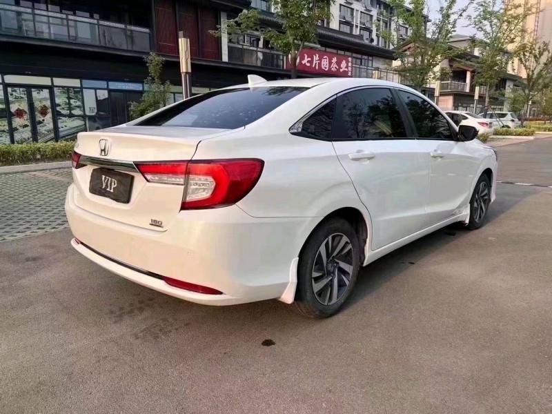 济宁19年本田凌派7