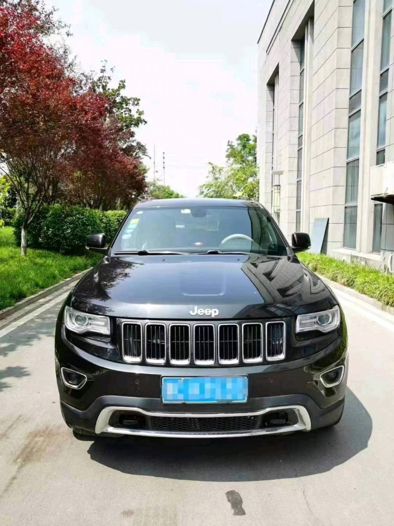 徐州14年Jeep大切诺基1