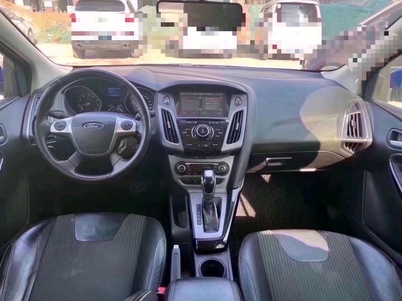 济宁13年福特福克斯4