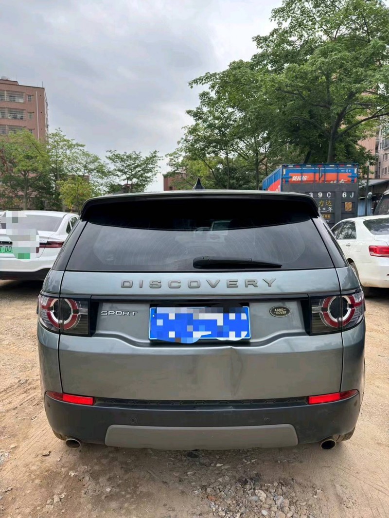 广州18年路虎发现神行9