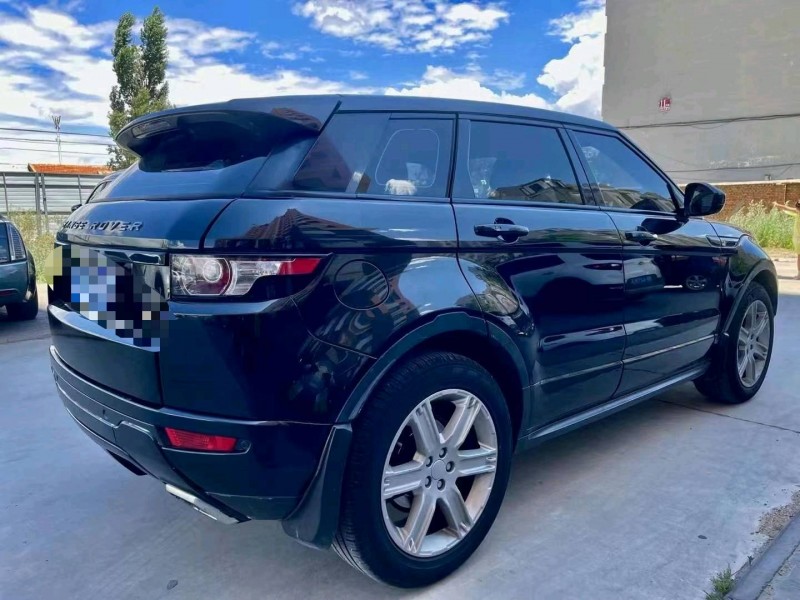 枣庄16年路虎极光9