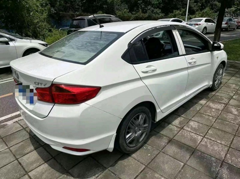 佛山17年本田锋范5