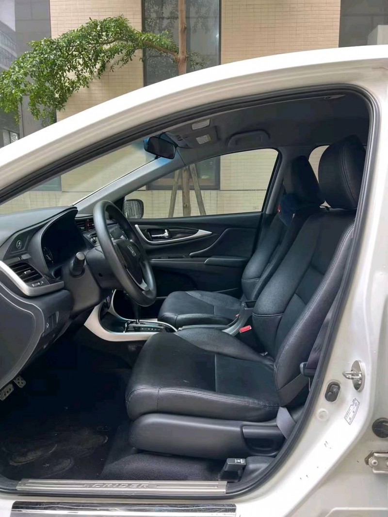 佛山16年本田凌派6