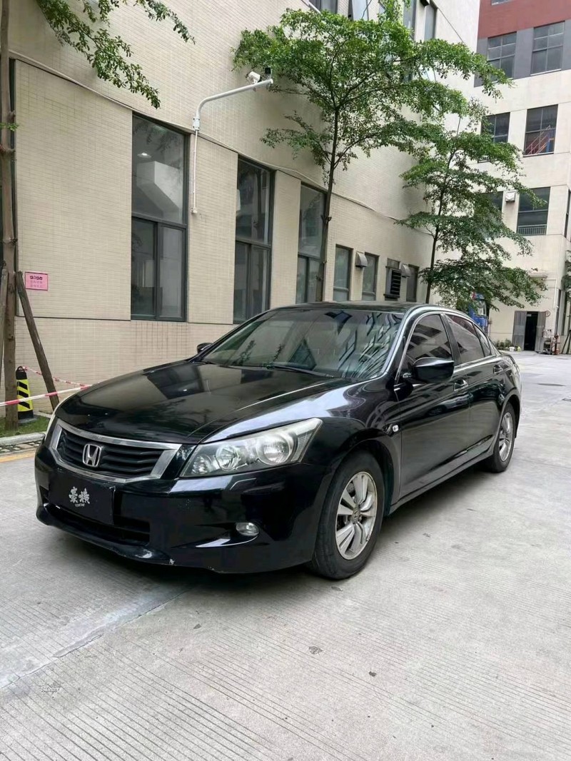 佛山10年本田雅阁3