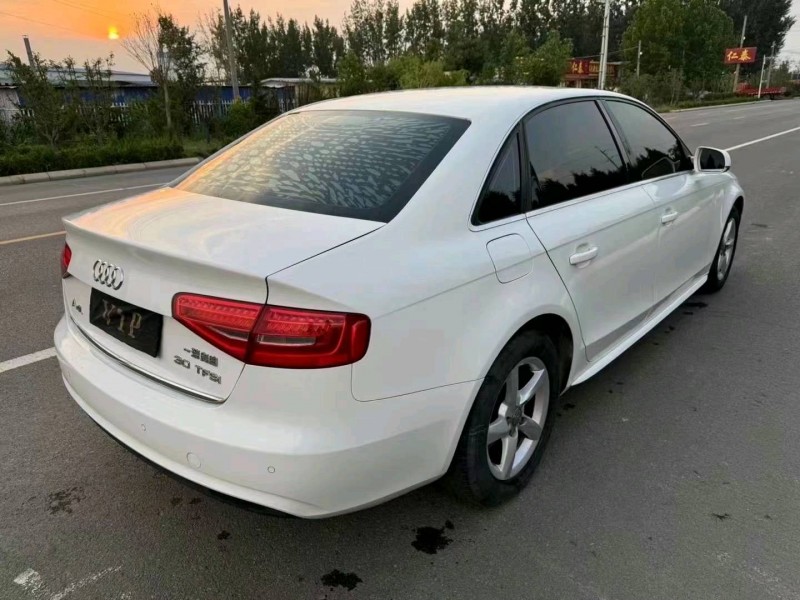 潍坊16年奥迪A4L6