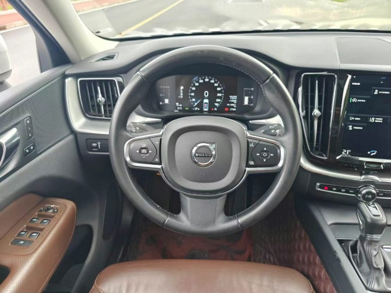 东莞19年沃尔沃XC604