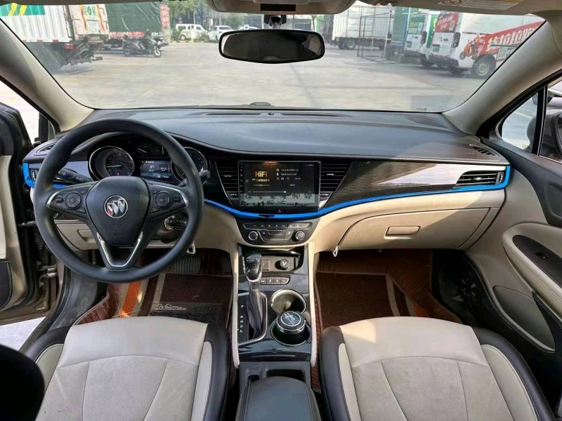 中山16年别克英朗6