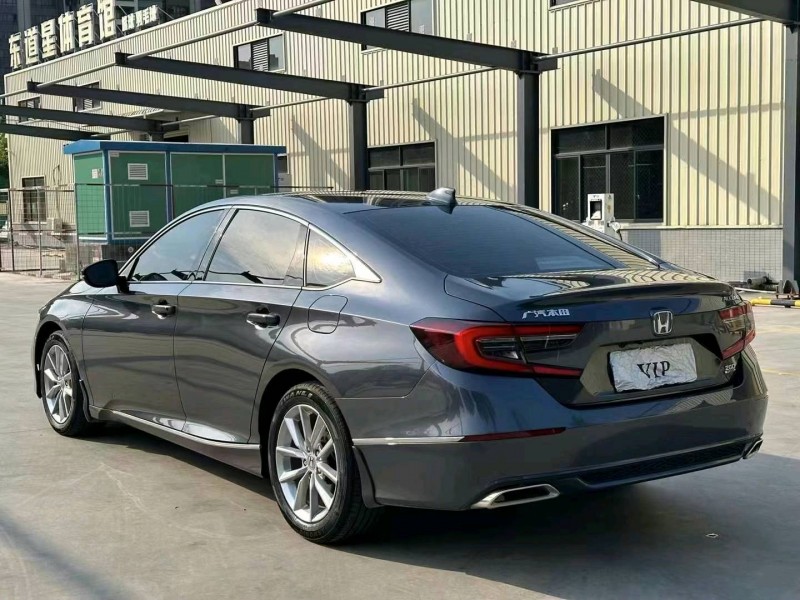 中山22年本田雅阁5