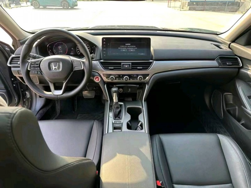 中山22年本田雅阁8