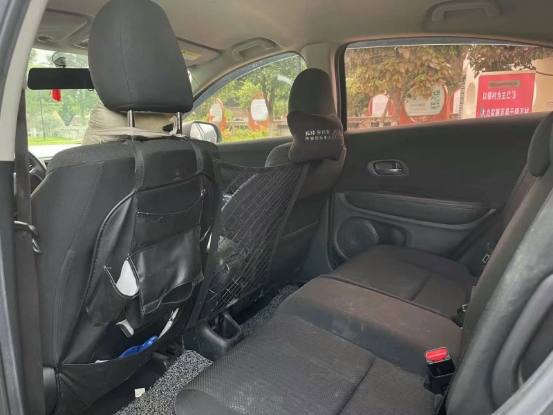 东莞18年本田缤智6