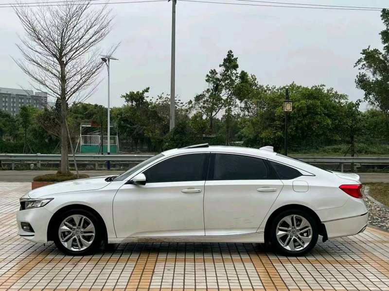 汕头20年本田雅阁3