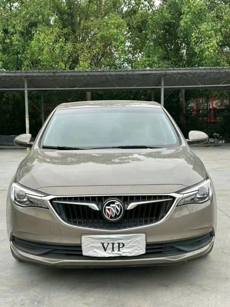 中山21年别克英朗1