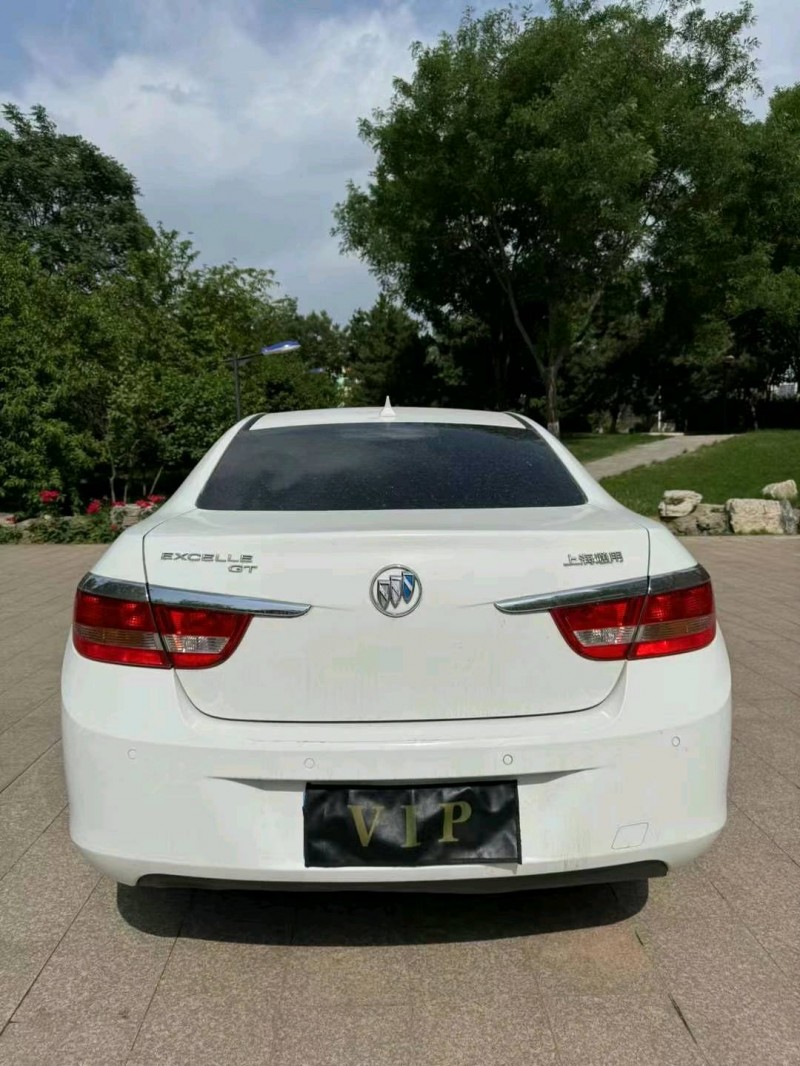 邢台12年别克英朗GT9