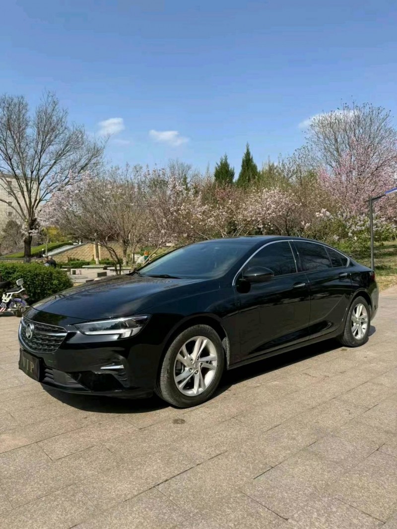 邢台21年别克君威2