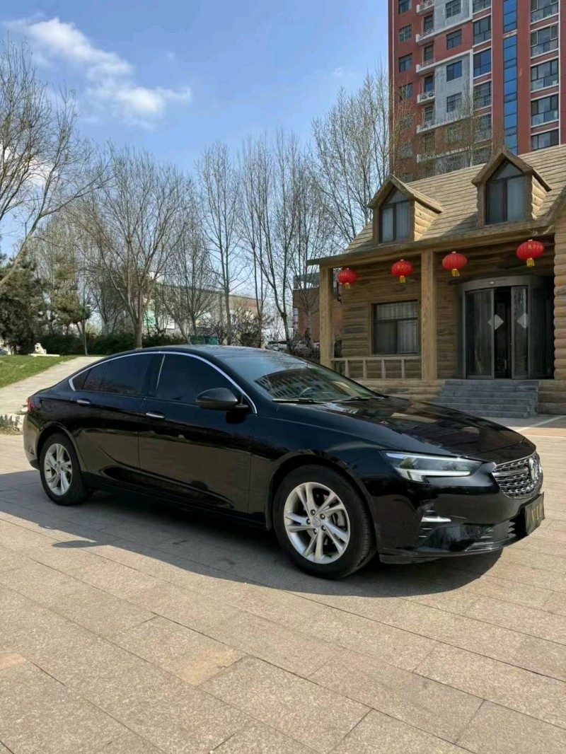 邢台21年别克君威3